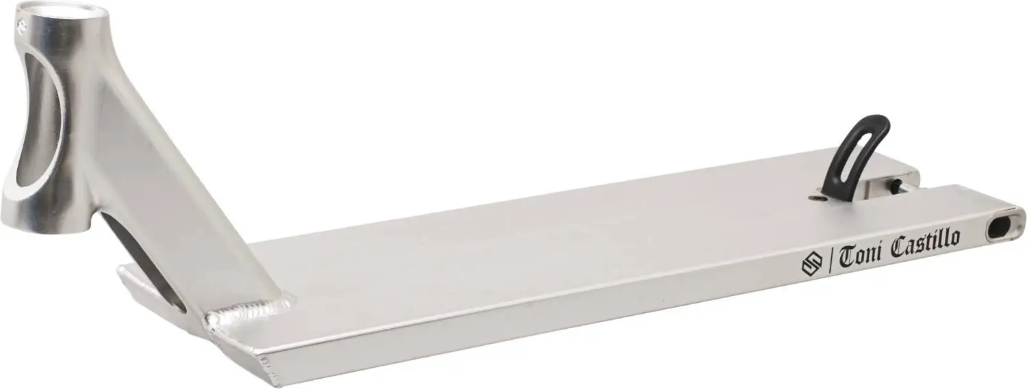 Striker Toni Castillo Wave Pro Scooter Deck 8 Striker Toni Castillo Wave Pro Scooter Deck - Image 6